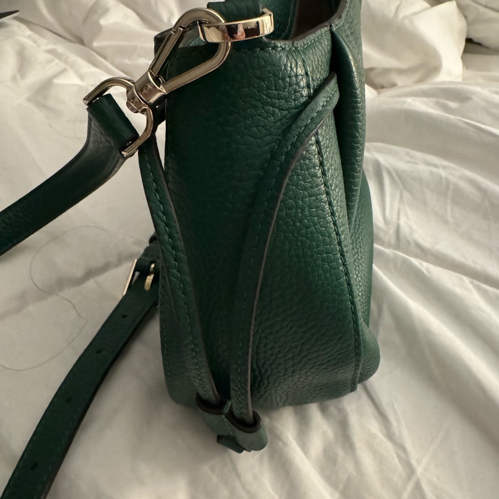 kate spade emerald green pebbled leather crossbody bag - Picture 8 of 9